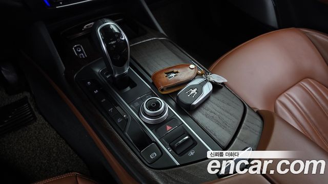 Maserati Levante 3.0 Diesel AWD 2017 — фото 9