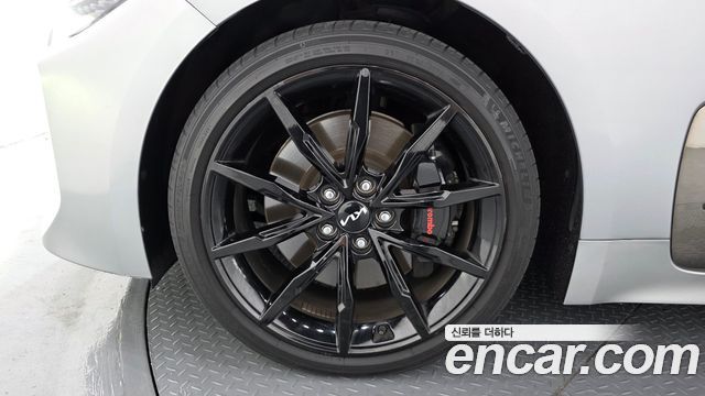 Kia Stinger Meister 3.3 GT AWD Tribute Edition 2023 — фото 5