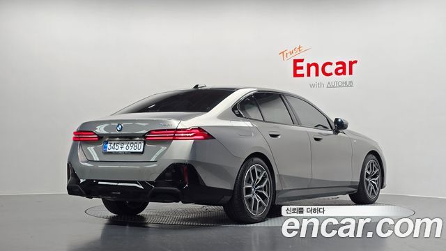 BMW 5 Series (G60) 520i M Sport 2025 — фото 2