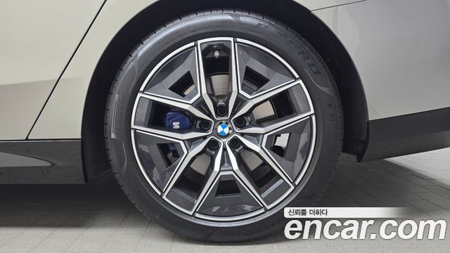 BMW 5 Series (G60) 520i M Sport 2025 — фото 21