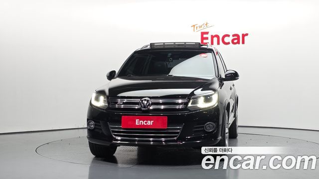 Volkswagen Tiguan 2.0 TDI R-Line 5N 2016 — фото 3