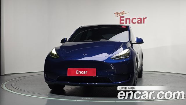 Tesla Model Y RWD 2025 — фото 3