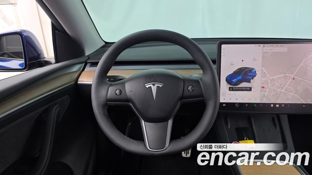 Tesla Model Y RWD 2025 — фото 13