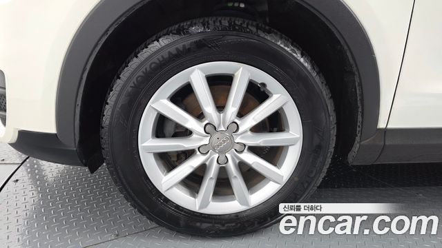 Audi Q3 2.0 TDI Quattro 8U 2014 — фото 5
