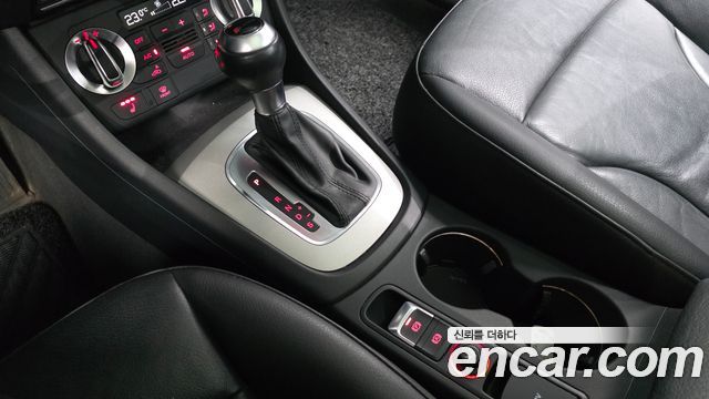 Audi Q3 2.0 TDI Quattro 8U 2014 — фото 9