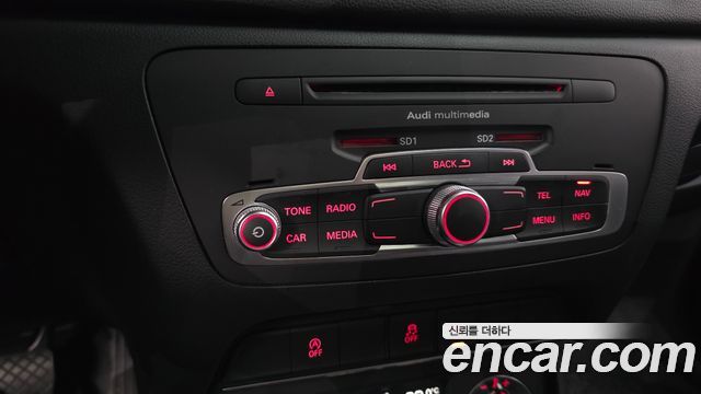 Audi Q3 2.0 TDI Quattro 8U 2014 — фото 16