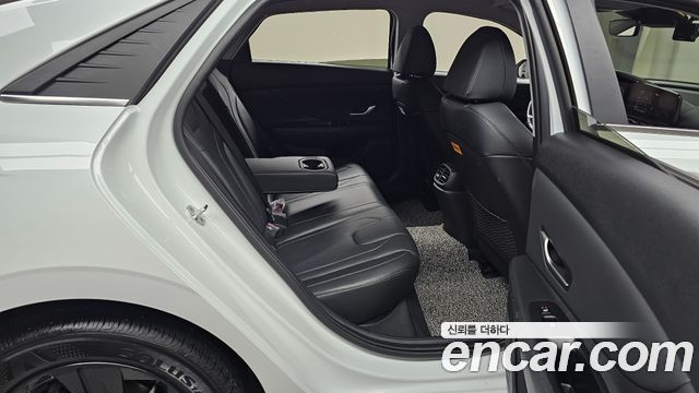 Hyundai Avante (CN7) 1.6 Inspiration 2023 — фото 11