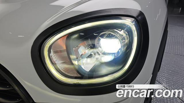 MINI Cooper D Countryman ALL4 HIGH 2nd 2019 — фото 22