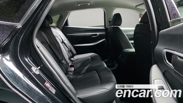 Hyundai Sonata (DN8) 2.0 Premium Plus 2022 — фото 11