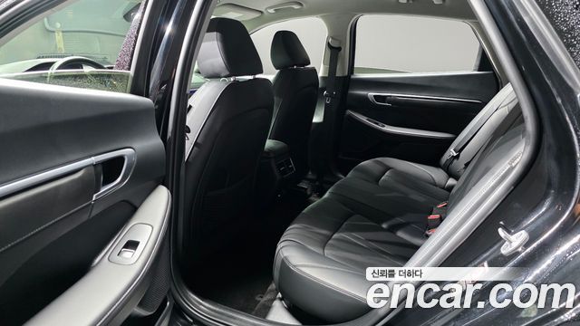Hyundai Sonata (DN8) 2.0 Premium Plus 2022 — фото 12