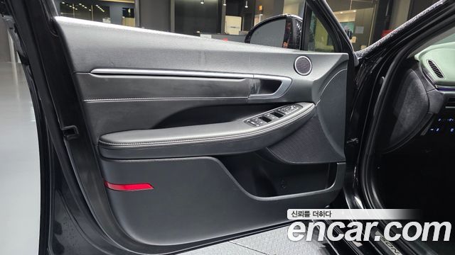 Hyundai Sonata (DN8) 2.0 Premium Plus 2022 — фото 24
