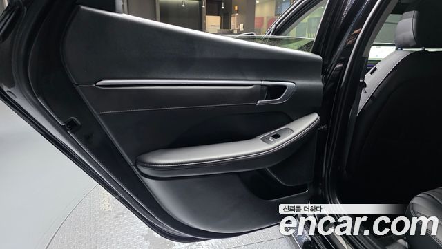 Hyundai Sonata (DN8) 2.0 Premium Plus 2022 — фото 25