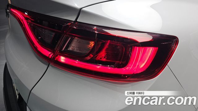 Renault Korea XM3 1.6 GTe LE 2023 — фото 23