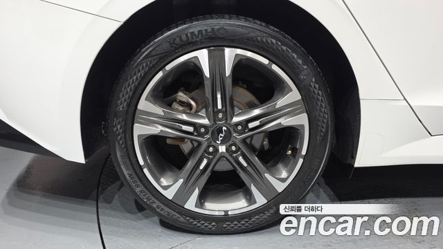 Kia K5 (III) 2.0 Noblesse 2022 — фото 5