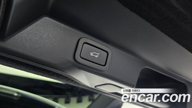 Land Rover Range Rover Sport (II) 3.0 SDV6 HSE Dynamic 2016 — фото 17
