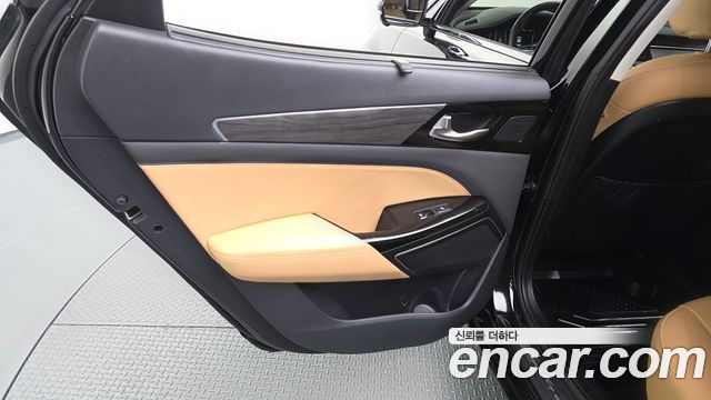 Kia K7 Premier Hybrid Noblesse 2021 — фото 25