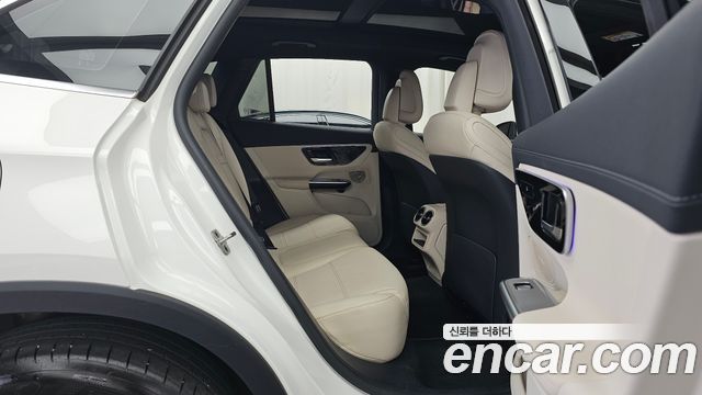 Mercedes-Benz GLC-Class (X254) GLC220 d 4MATIC 2024 — фото 12