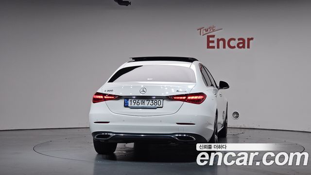 Mercedes-Benz C-Class (W206) C300 4MATIC Avantgarde 2023 — фото 4