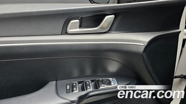 Kia K5 (III) 2.0 LPI(Renter car) Strandard 2023 — фото 16