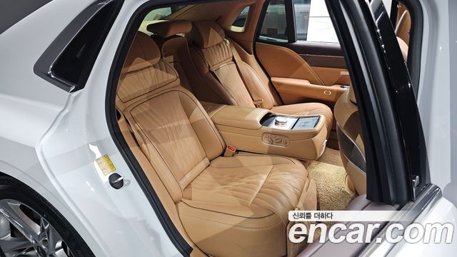 Genesis G90 (RS4) Gasoline 3.5 Turbo AWD 2022 — фото 11