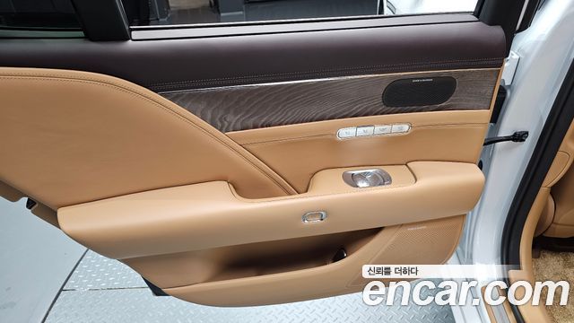 Genesis G90 (RS4) Gasoline 3.5 Turbo AWD 2022 — фото 25