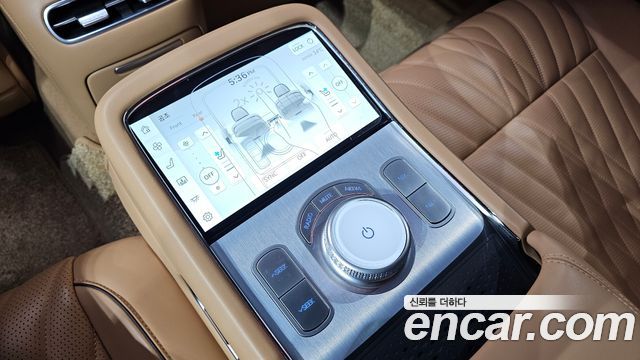Genesis G90 (RS4) Gasoline 3.5 Turbo AWD 2022 — фото 37