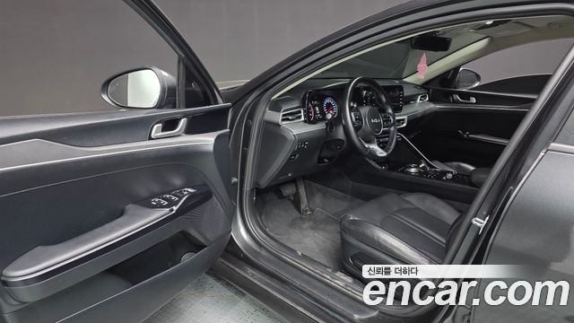 Kia K5 (III) 2.0 Prestige 2022 — фото 10