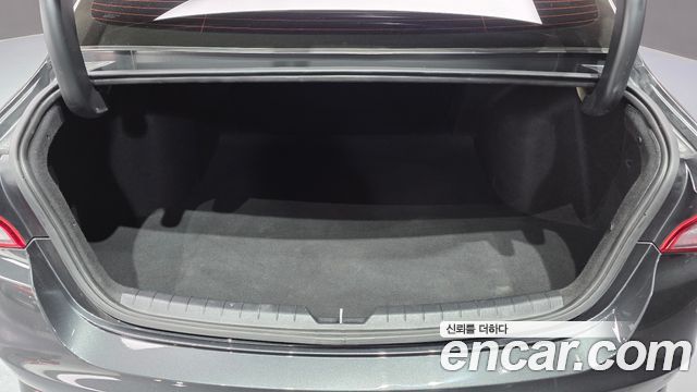 Kia K5 (III) 2.0 Prestige 2022 — фото 16