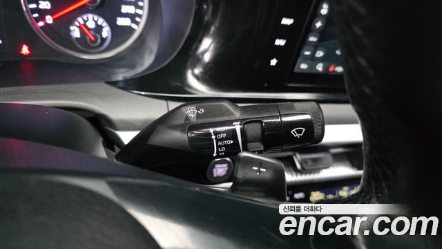 Kia K5 (III) 2.0 Prestige 2022 — фото 20