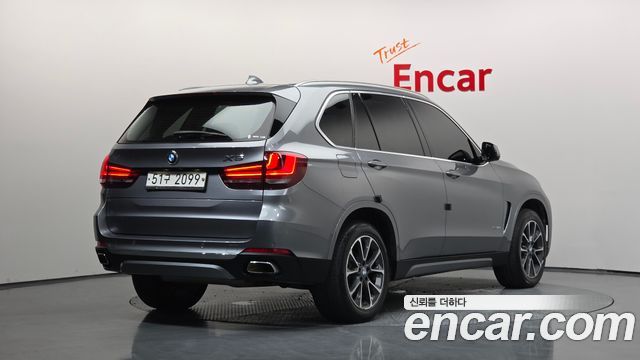 BMW X5 (F15) xDrive 30d 2018 — фото 2