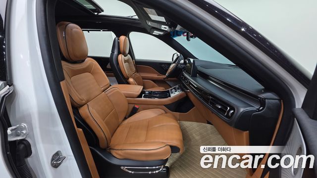 Lincoln Aviator (II) 3.0 Black Label AWD 2020 — фото 10