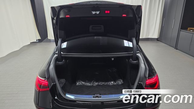 Mercedes-Benz S-Class (W223) S580L 4MATIC 2021 — фото 31