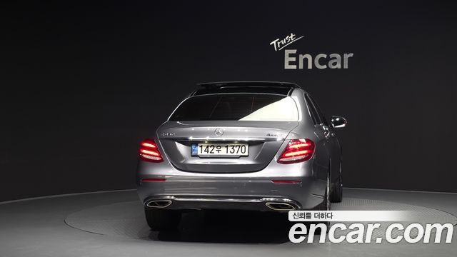 Mercedes-Benz E-Class (W213) E450 4MATIC Exclusive 2020 — фото 4
