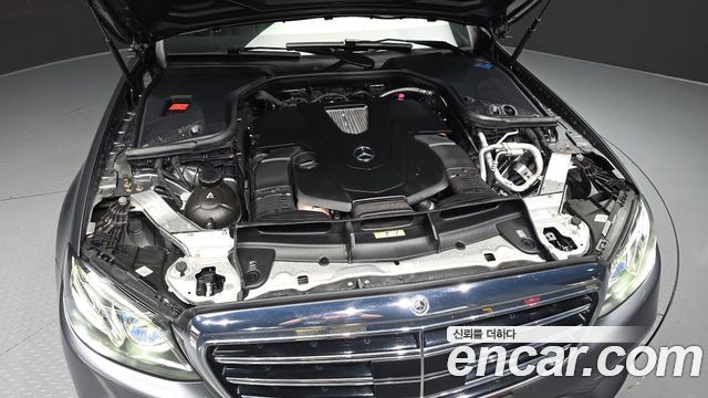 Mercedes-Benz E-Class (W213) E450 4MATIC Exclusive 2020 — фото 6