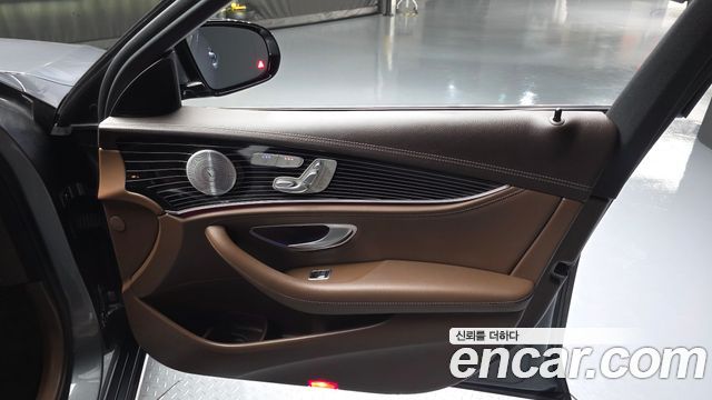 Mercedes-Benz E-Class (W213) E450 4MATIC Exclusive 2020 — фото 30