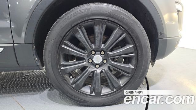 Land Rover Range Rover Evoque 2.0 TD4 HSE 2018 — фото 21