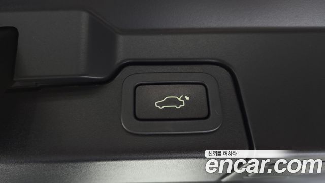 Land Rover Range Rover Evoque 2.0 TD4 HSE 2018 — фото 29