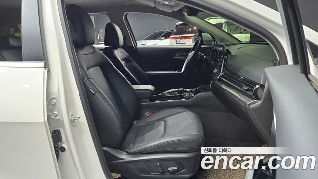 Kia Sportage (V) Diesel 2.0 2WD Nobleless 2024 — фото 11