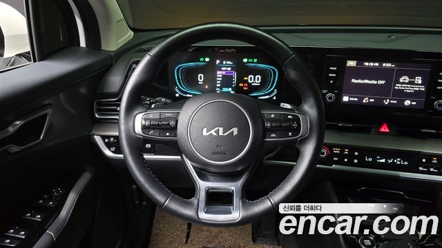 Kia Sportage (V) Diesel 2.0 2WD Nobleless 2024 — фото 13
