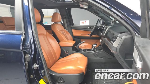 KG Mobility (SsangYong) Rexton Sports Khan Diesel 2.2 4WD Noblesse 2021 — фото 15