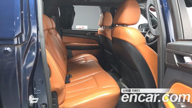 KG Mobility (SsangYong) Rexton Sports Khan Diesel 2.2 4WD Noblesse 2021 — фото 16