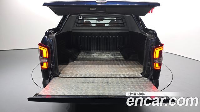 KG Mobility (SsangYong) Rexton Sports Khan Diesel 2.2 4WD Noblesse 2021 — фото 24