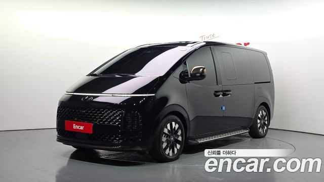 Hyundai Staria 4WD Lounge 9-Seater Inspiration 2025 — фото 1