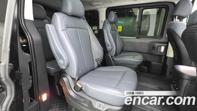 Hyundai Staria 4WD Lounge 9-Seater Inspiration 2025 — фото 12