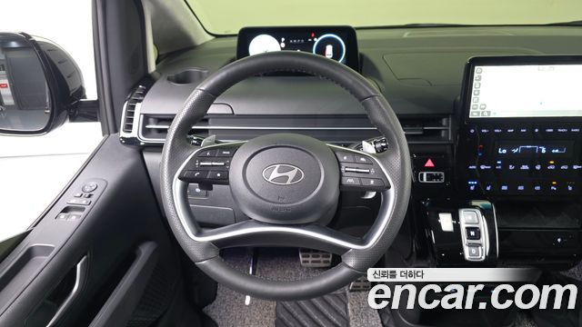 Hyundai Staria 4WD Lounge 9-Seater Inspiration 2025 — фото 14