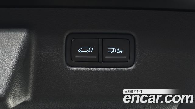 Hyundai Staria 4WD Lounge 9-Seater Inspiration 2025 — фото 20