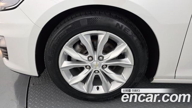 Chevrolet Malibu 1.3 Turbo LT Deluxe 2019 — фото 5