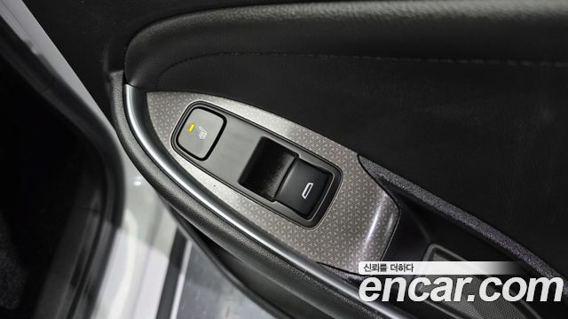 Chevrolet Malibu 1.3 Turbo LT Deluxe 2019 — фото 18
