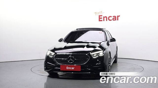 Mercedes-Benz E-Class (W214) E300 4MATIC AMG Line 2025 — фото 3