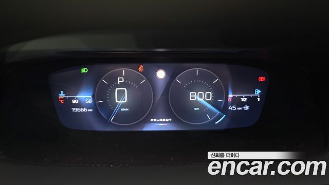 Peugeot 408 1.2 Pure Tech GT 2024 — фото 8